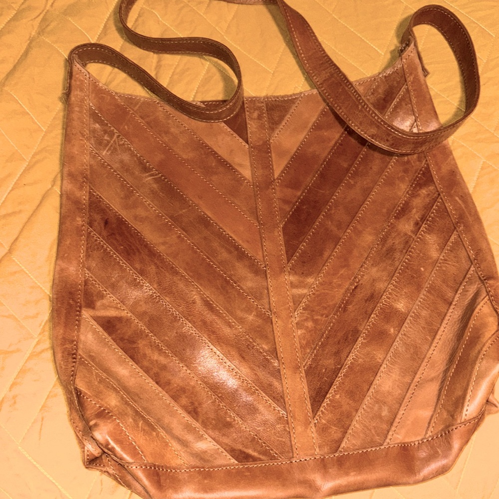 Raven + Lily Brown Leather Chevron Patchwork Crossbody Bag